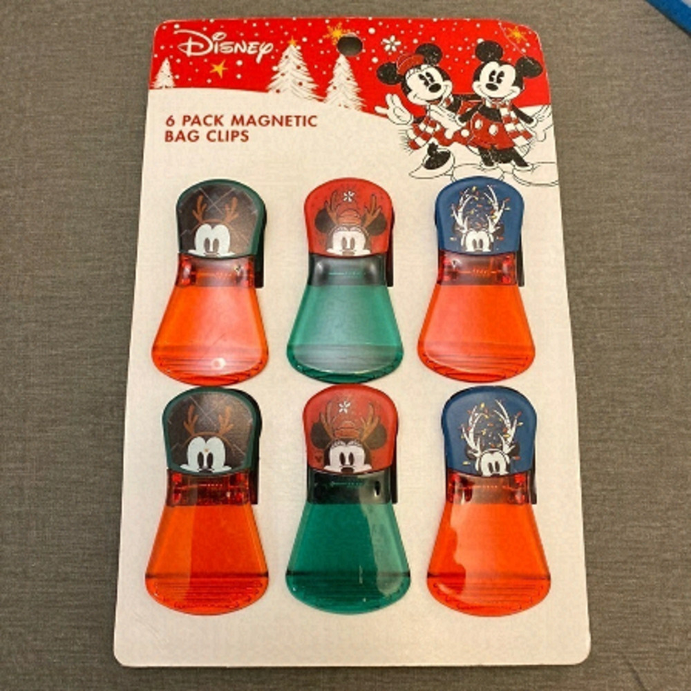 DISNEY 6 Pack Magnetic Bag  Clips (New)